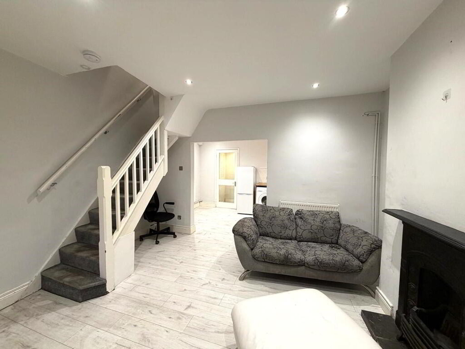 Photo 2 of 8 Brenda Street, Castlereagh Road, Belfast