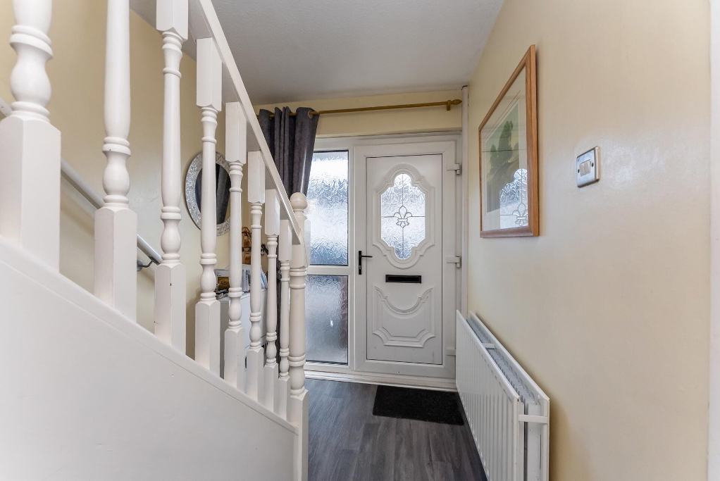 Photo 2 of 14 Craig Crescent, Longstone Street, Lisburn