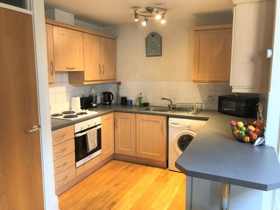 Photo 2 of Apt 10, 221 Belmont Road, Belfast