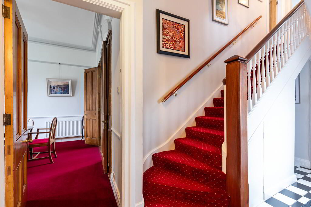 Photo 2 of 40 Marlborough Park South, Belfast