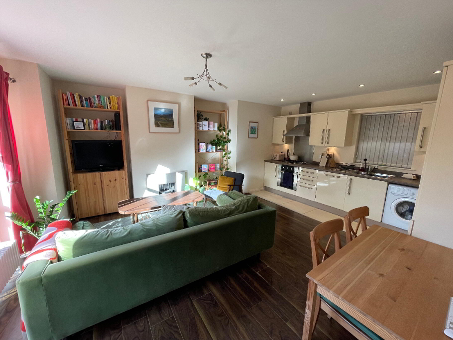 Photo 2 of Apt 2 Ormiston Villas ( 1b), 474 Upper Newtownards Road, Belfast