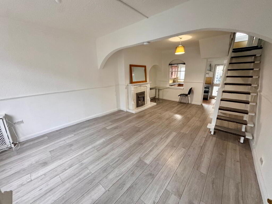 Photo 2 of 72 Bray Street, Belfast