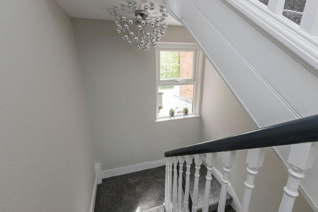 Photo 2 of 2, 85 South Parade, Belfast