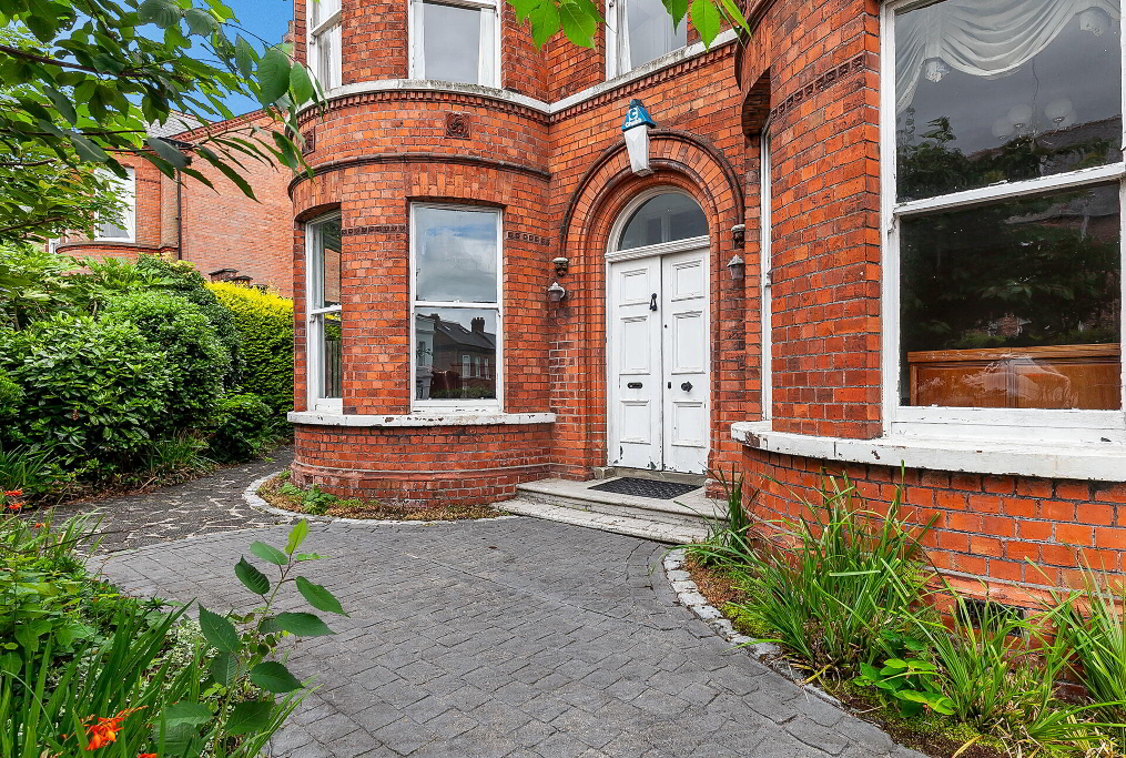 Photo 2 of 17 Maryville Park, Belfast