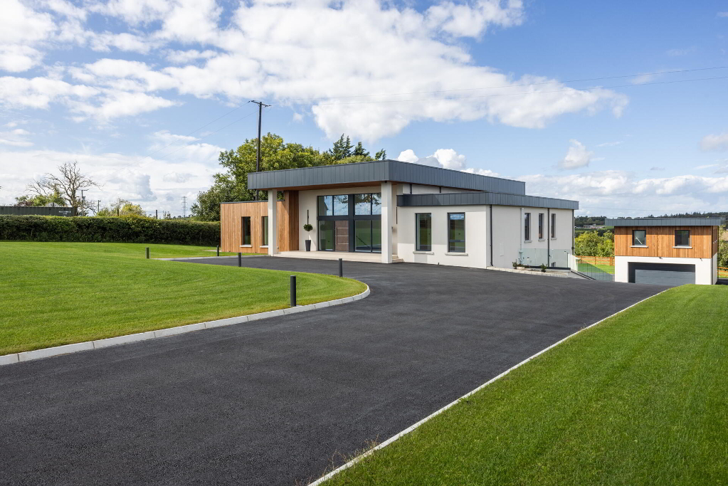 Photo 2 of 38a Clogher Road, Hillsborough