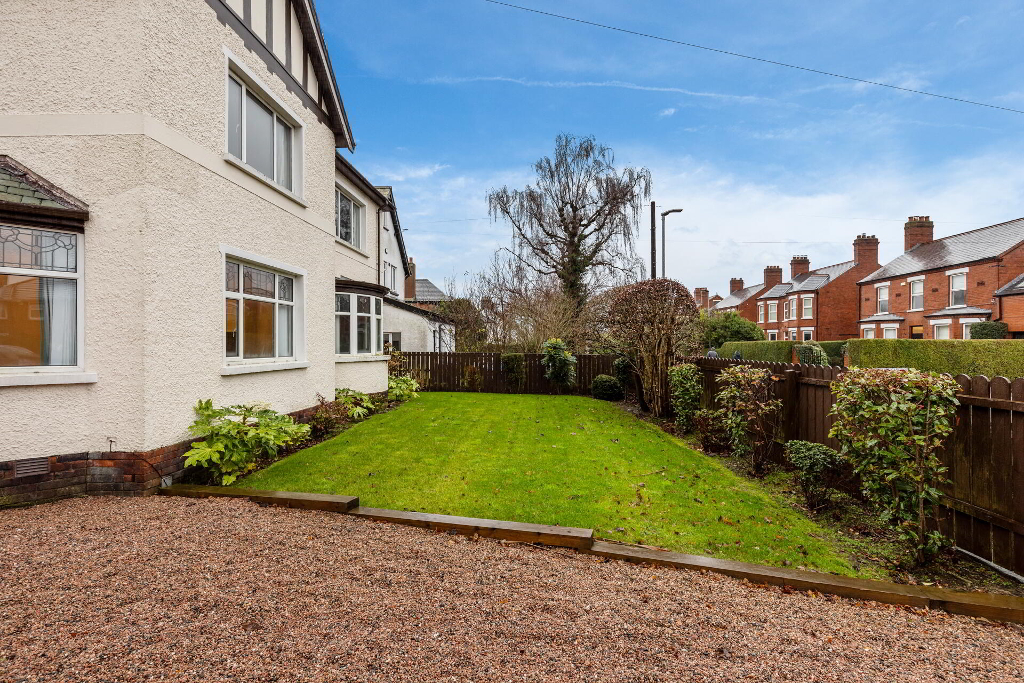 Photo 2 of 46 Green Road, Belfast