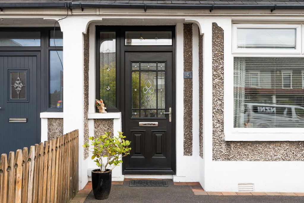 Photo 2 of 4 Ladas Drive, Belfast