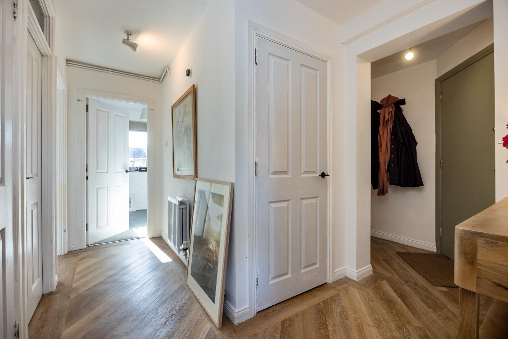 Photo 2 of 16 Ravenhill Reach, Belfast