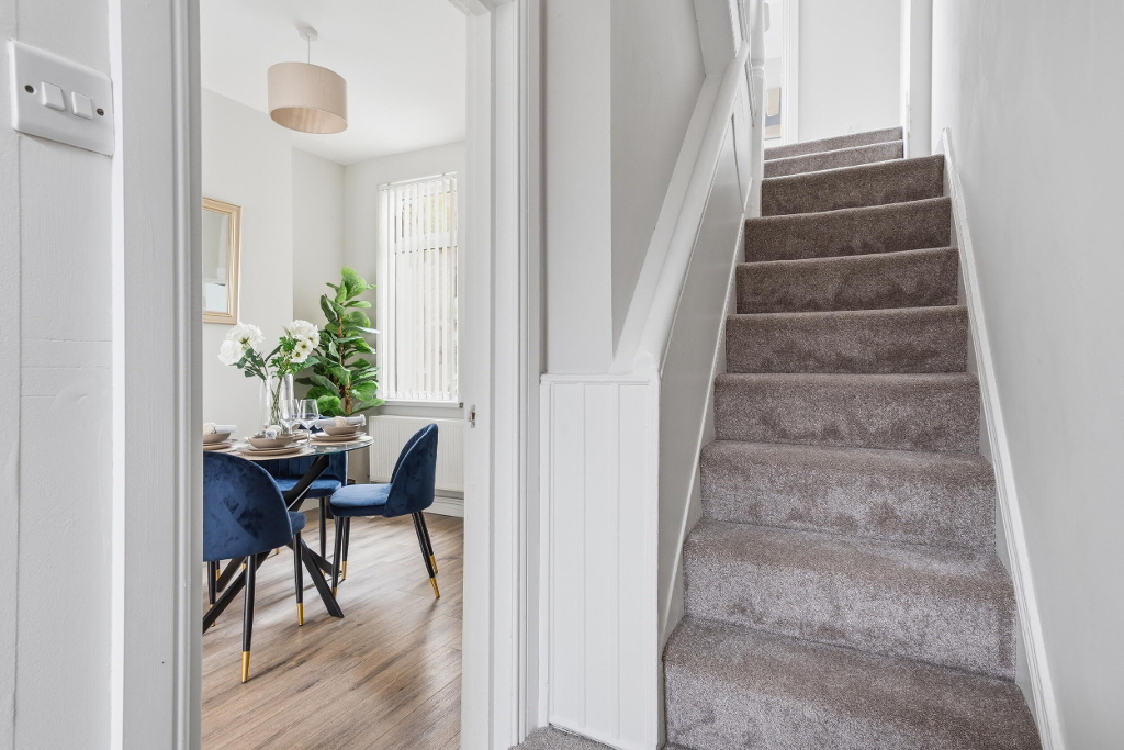 Photo 2 of 53 Glenbrook Avenue, Belfast