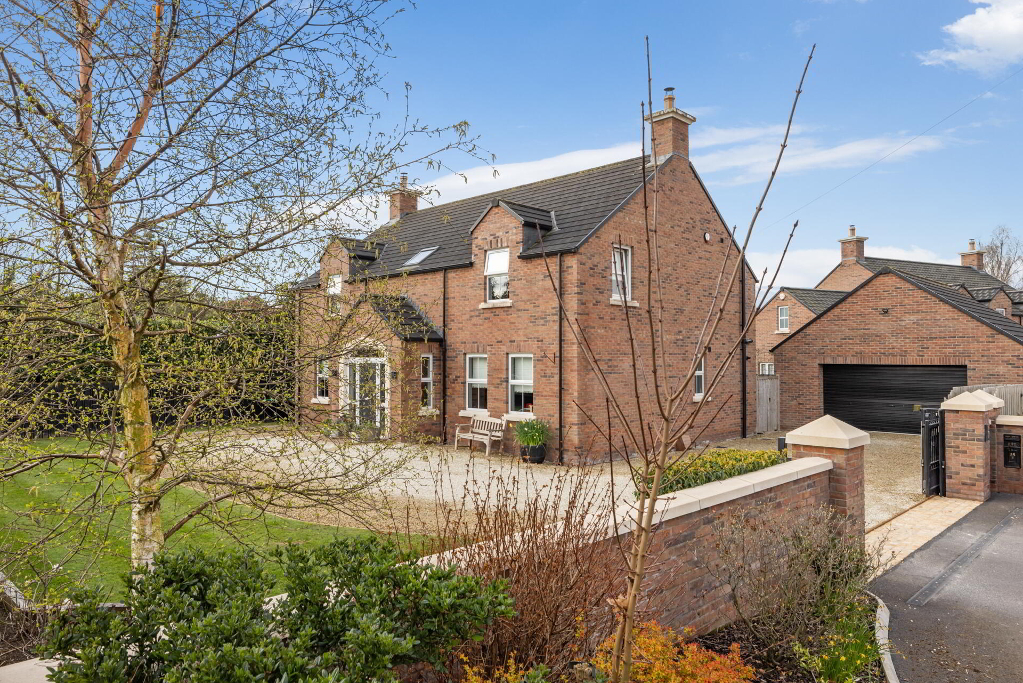 Photo 2 of 35a Kesh Road, Lisburn