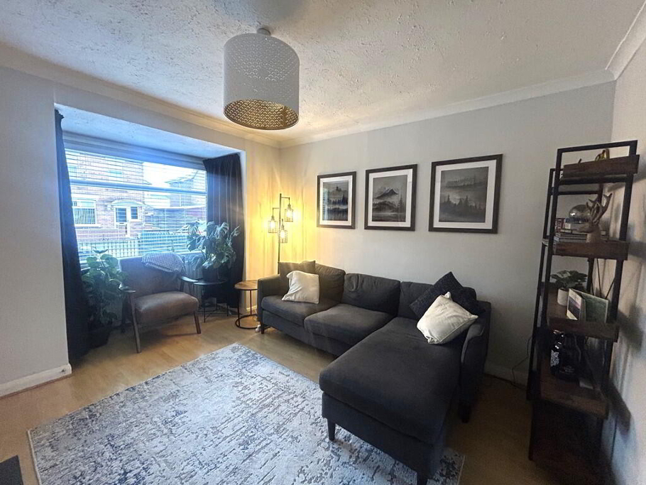 Photo 2 of 29 Oakdene Parade, Belfast