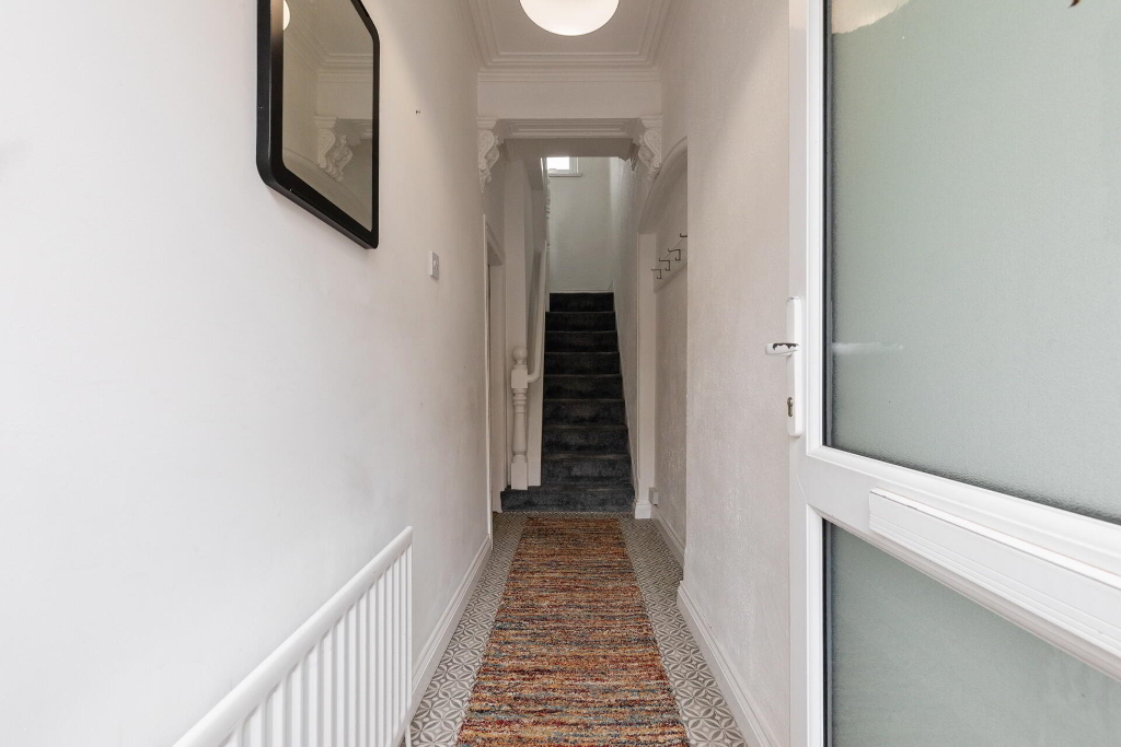 Photo 2 of 35 Glenbrook Avenue, Belfast