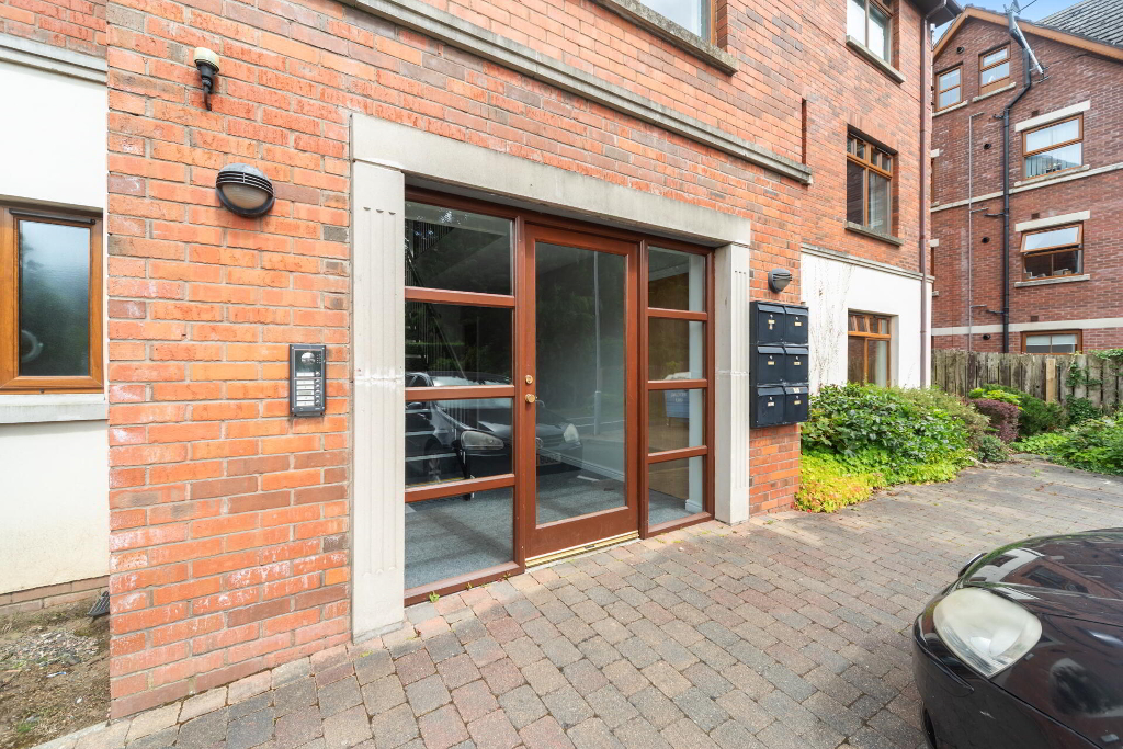 Photo 2 of 2 Greenwich Mews, 24 Upper Lisburn Road, Belfast
