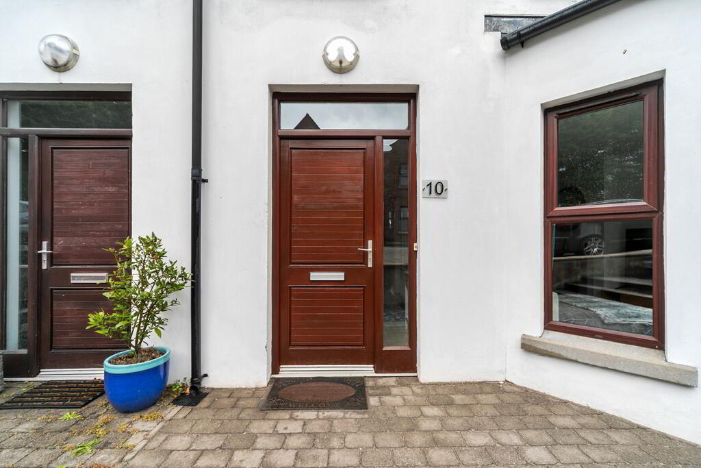 Photo 2 of 10 The Homestead, Drumbeg, Lisburn