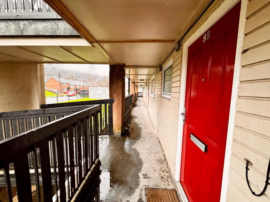 Photo 2 of 8b Carrigart Avenue, Belfast