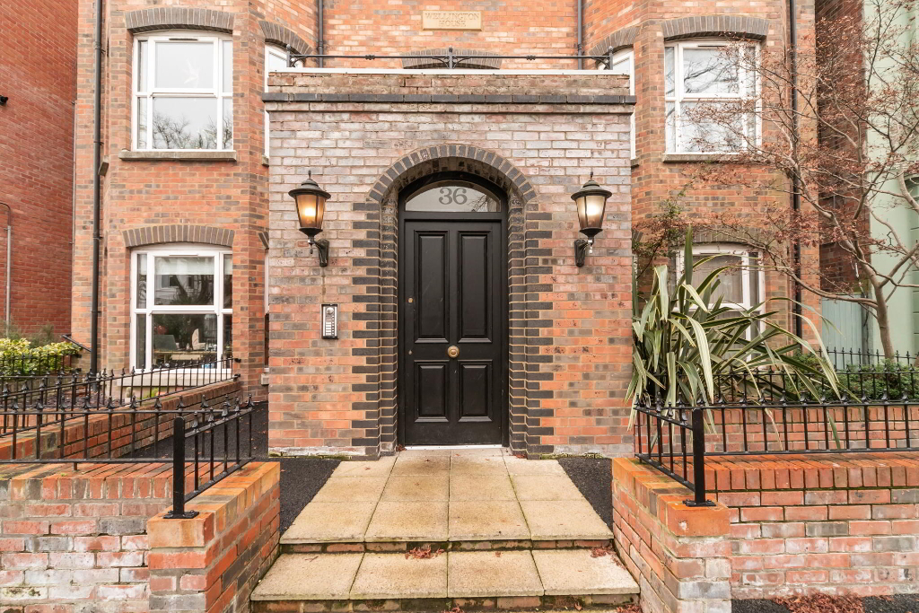 Photo 2 of Apt 6, 36 Wellington Park, Belfast