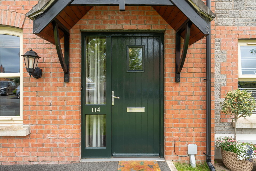Photo 2 of 114 Coopers Mill Court, Dundonald, Belfast