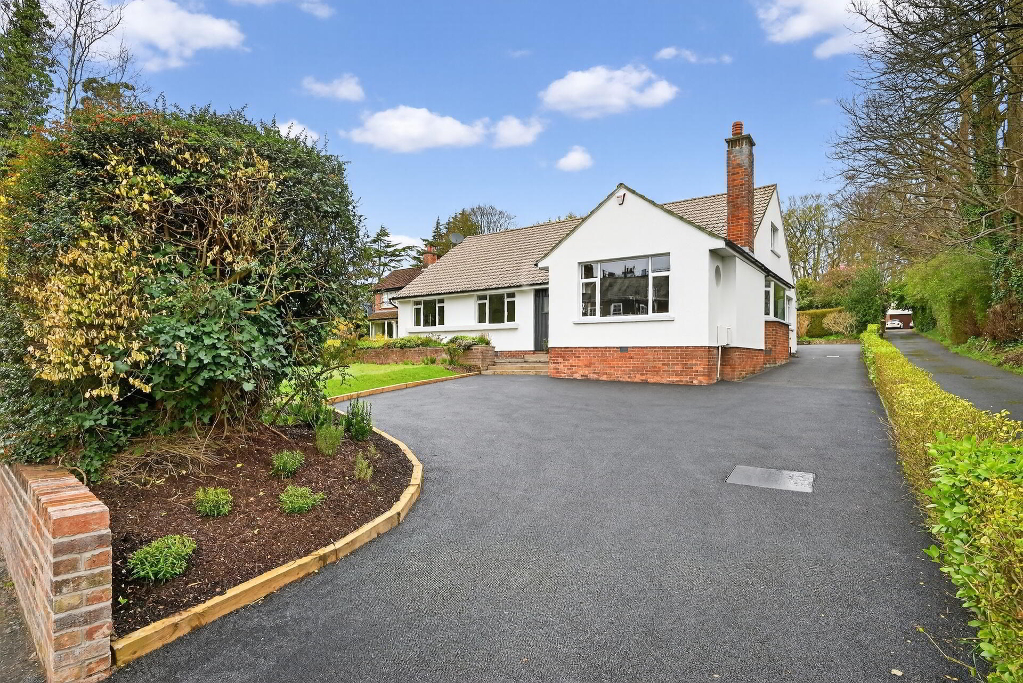 Photo 2 of 233 Stranmillis Road, Belfast