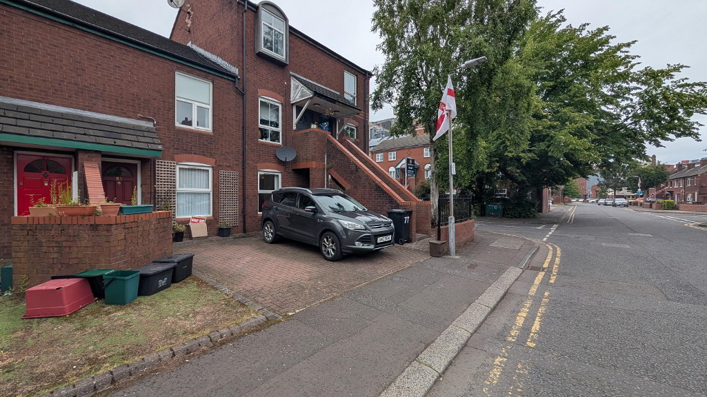 Photo 2 of 81 Maryville Street, Dublin Road, Belfast