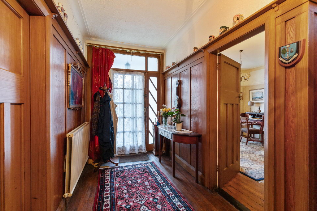 Photo 2 of 18 Mount Eden Park, Malone Road, Belfast