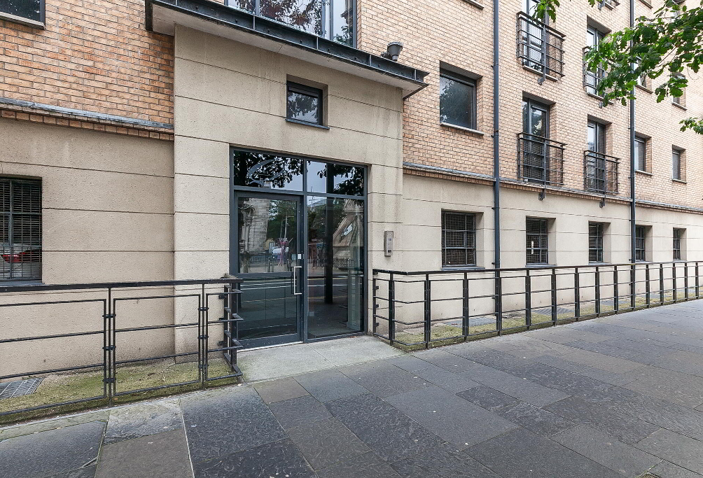 Photo 2 of Apartment 60 17 Queens Square, Belfast