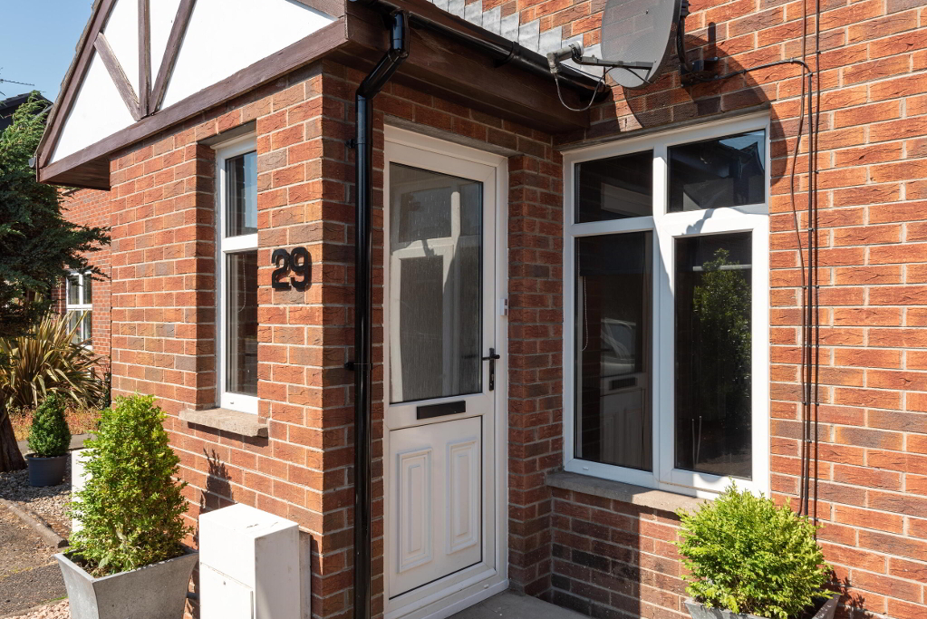 Photo 2 of 29 Hampton Drive, Ormeau, Belfast