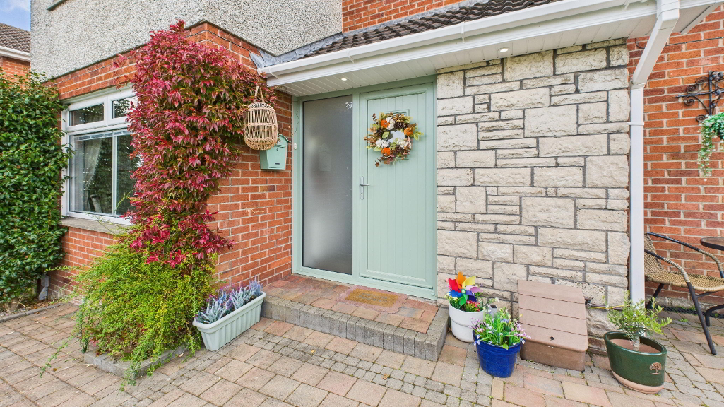 Photo 2 of 91 Thornleigh Gardens, Bangor