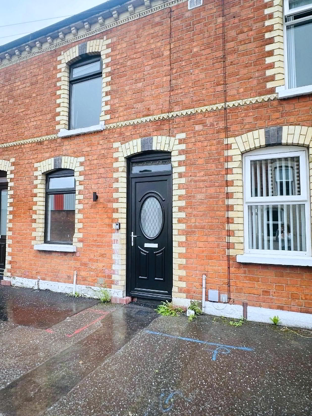 Photo 1 of 12 Bloomfield Street, Belfast