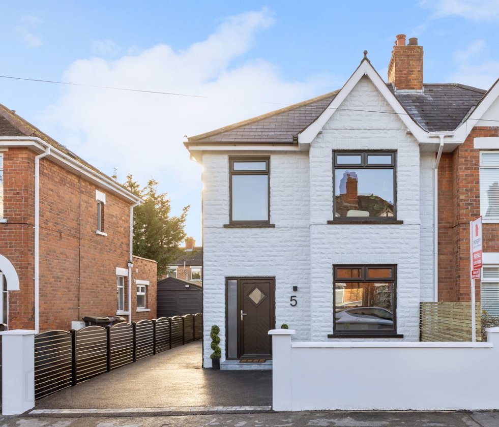 Photo 1 of 5 Orby Drive, Belfast