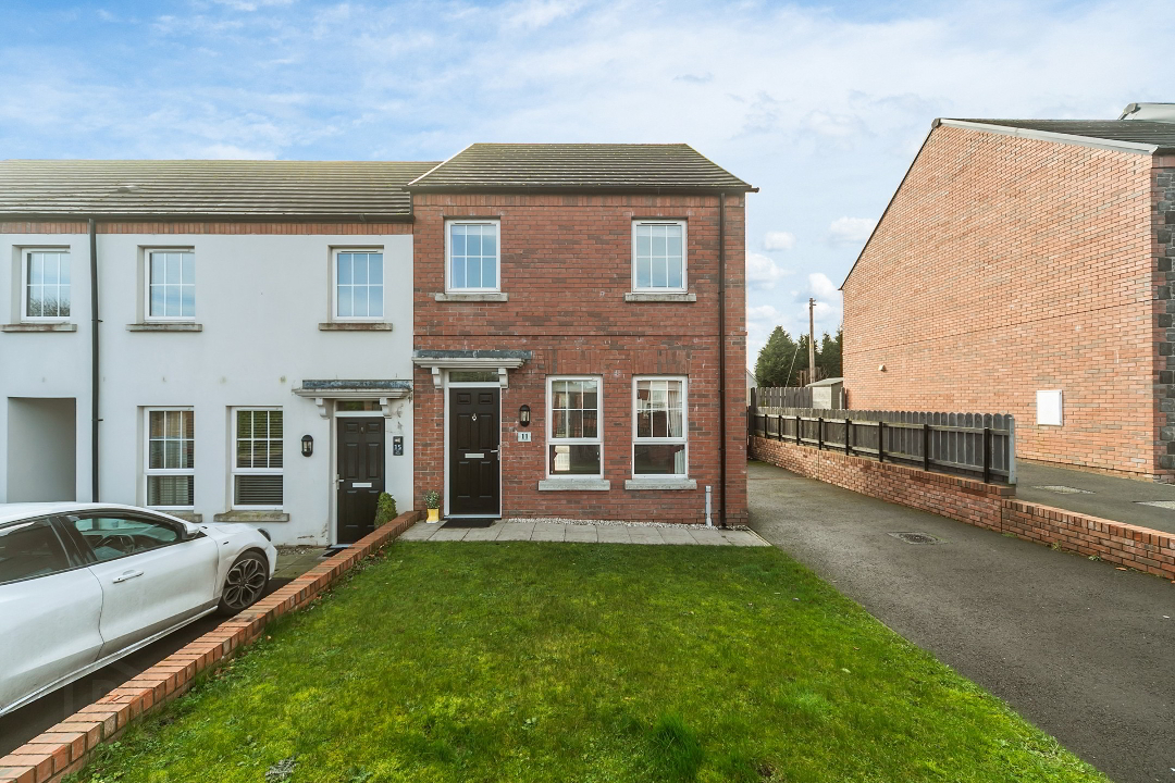 Photo 1 of 11 Fort Manor, Dromore