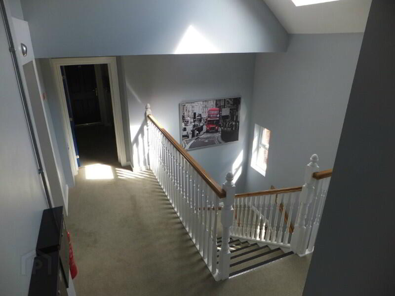 Unit 3, 102 Eglantine Avenue