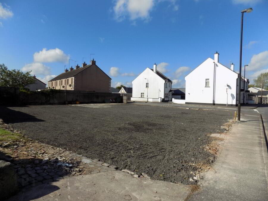 Sales Yard, Main Street