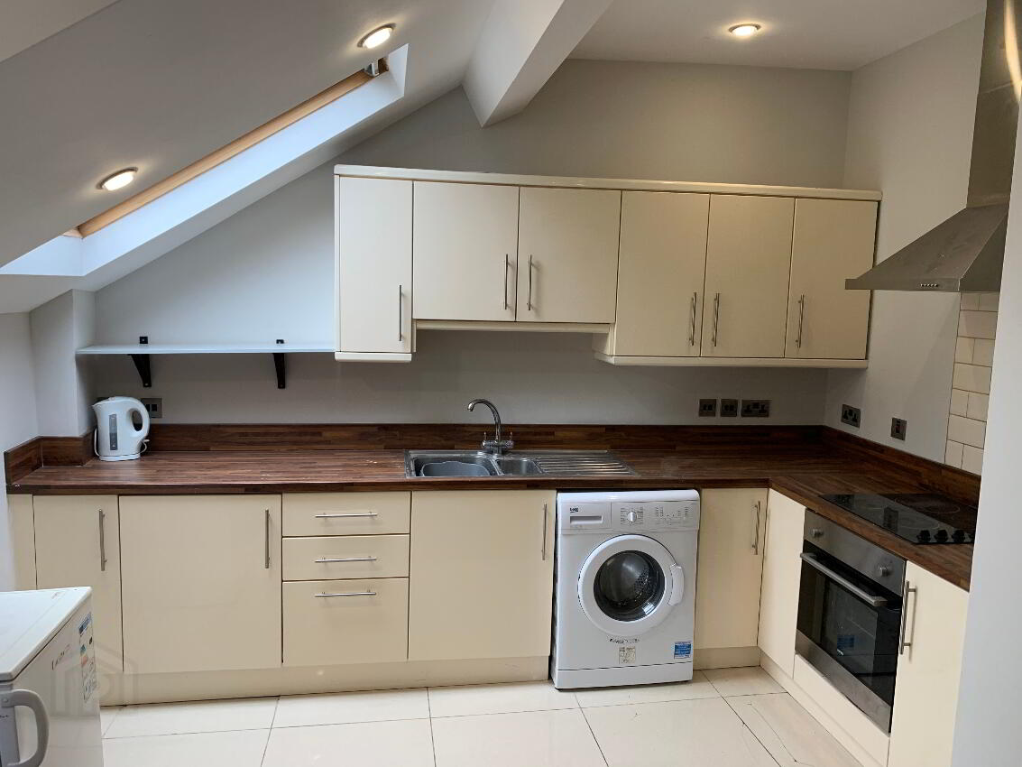 Unit C, 43 Ulsterville Avenue