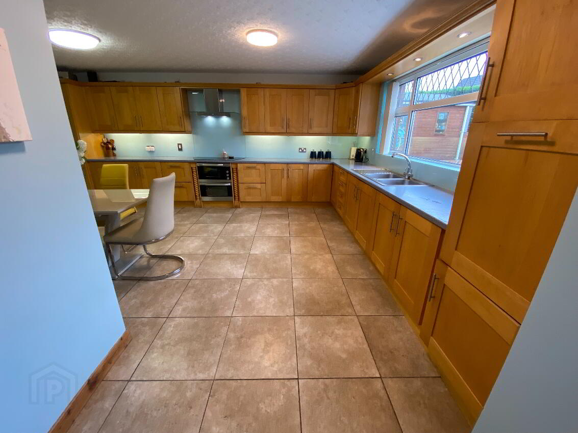 12 Richill Park