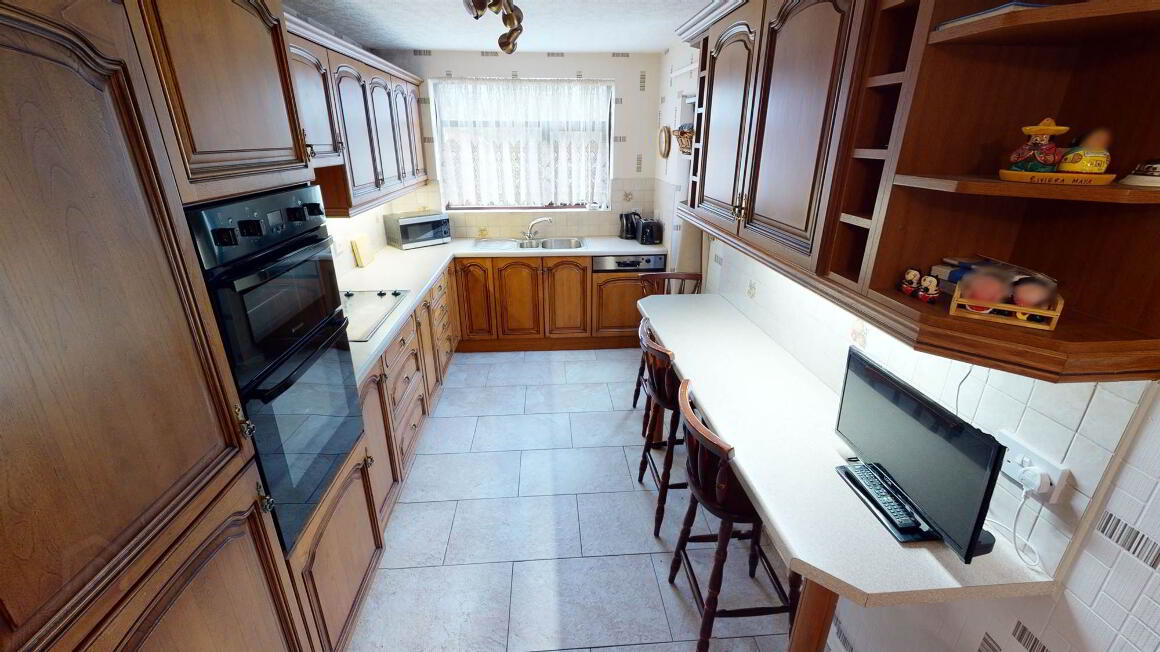50 Rosslyn Park