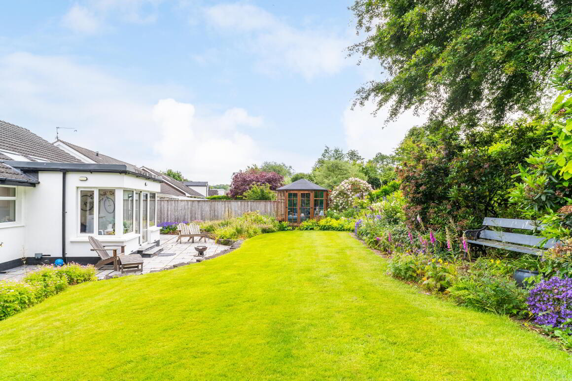 18 Helens Park