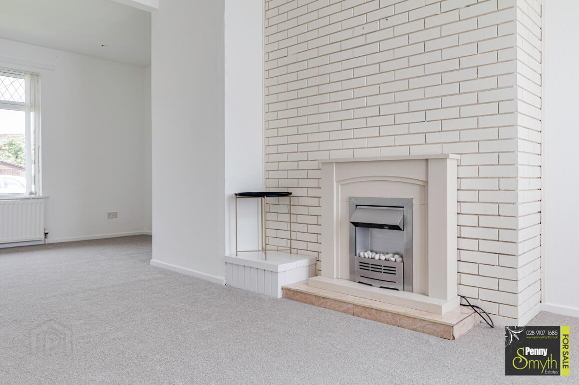 12 Oakwood Avenue