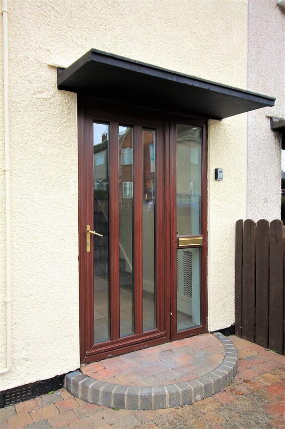 39 Kilmuir Avenue
