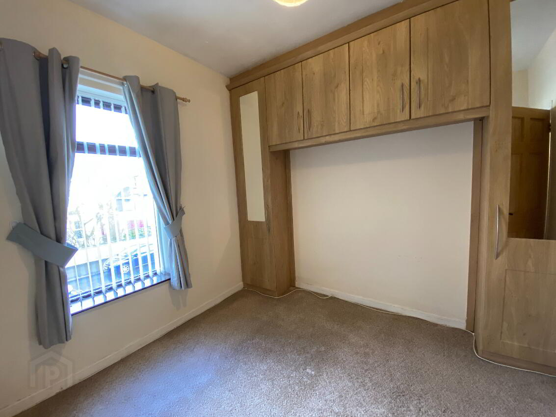 42 Upper Captain Street