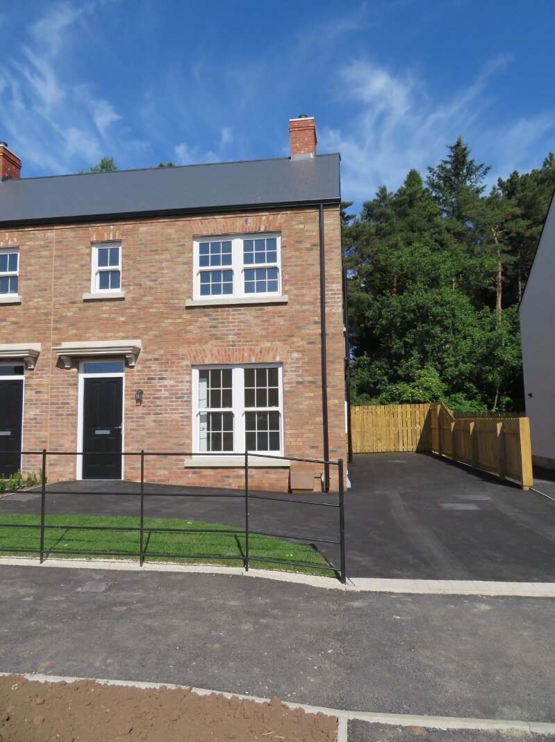 Photo 1 of 16 Foxwood Hall, Lurgan
