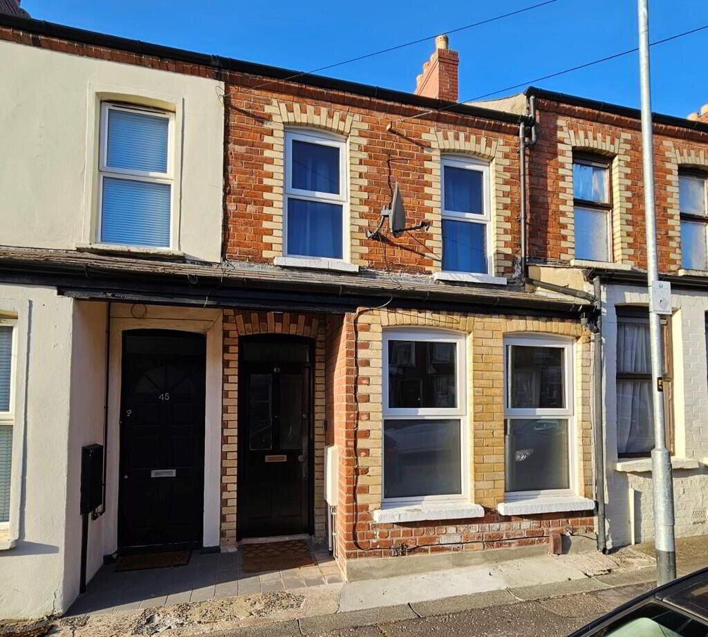 Photo 1 of 43 Lisburn Avenue, Lisburn Road, Belfast