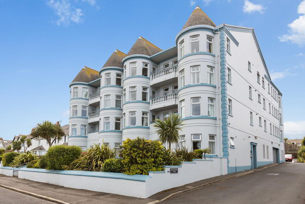 Photo 1 of 18 Ballyholme View, Seacliff Road, Ballyholme, Bangor