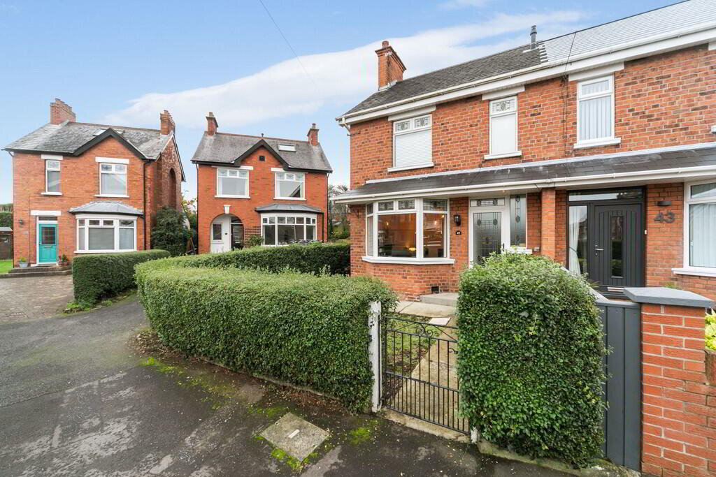 Photo 1 of 45 Irwin Crescent, Belfast