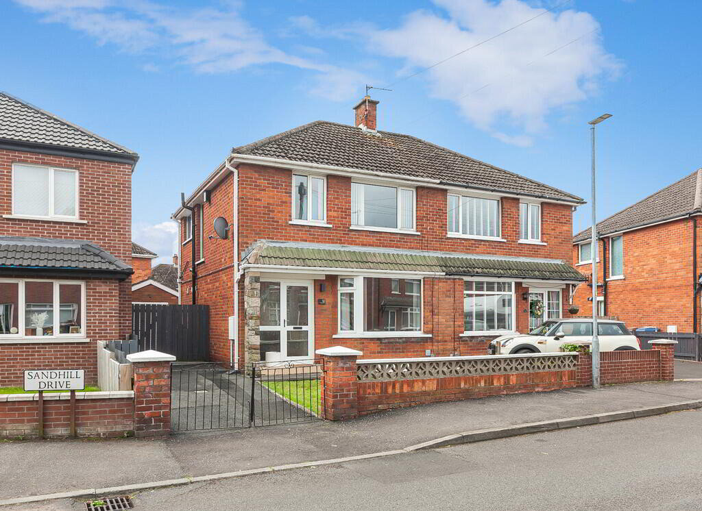 Photo 1 of 12 Sandhill Drive, Belfast