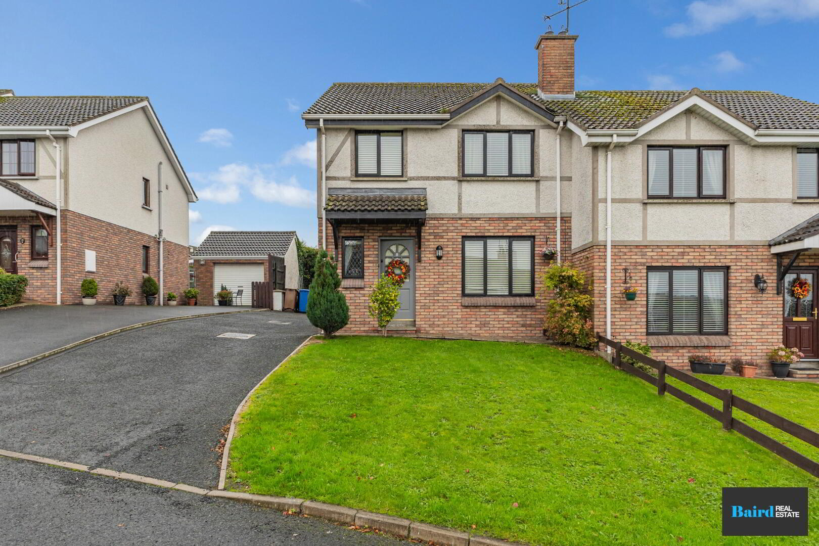 Photo 1 of 8 Hillview Place, Moy, Dungannon