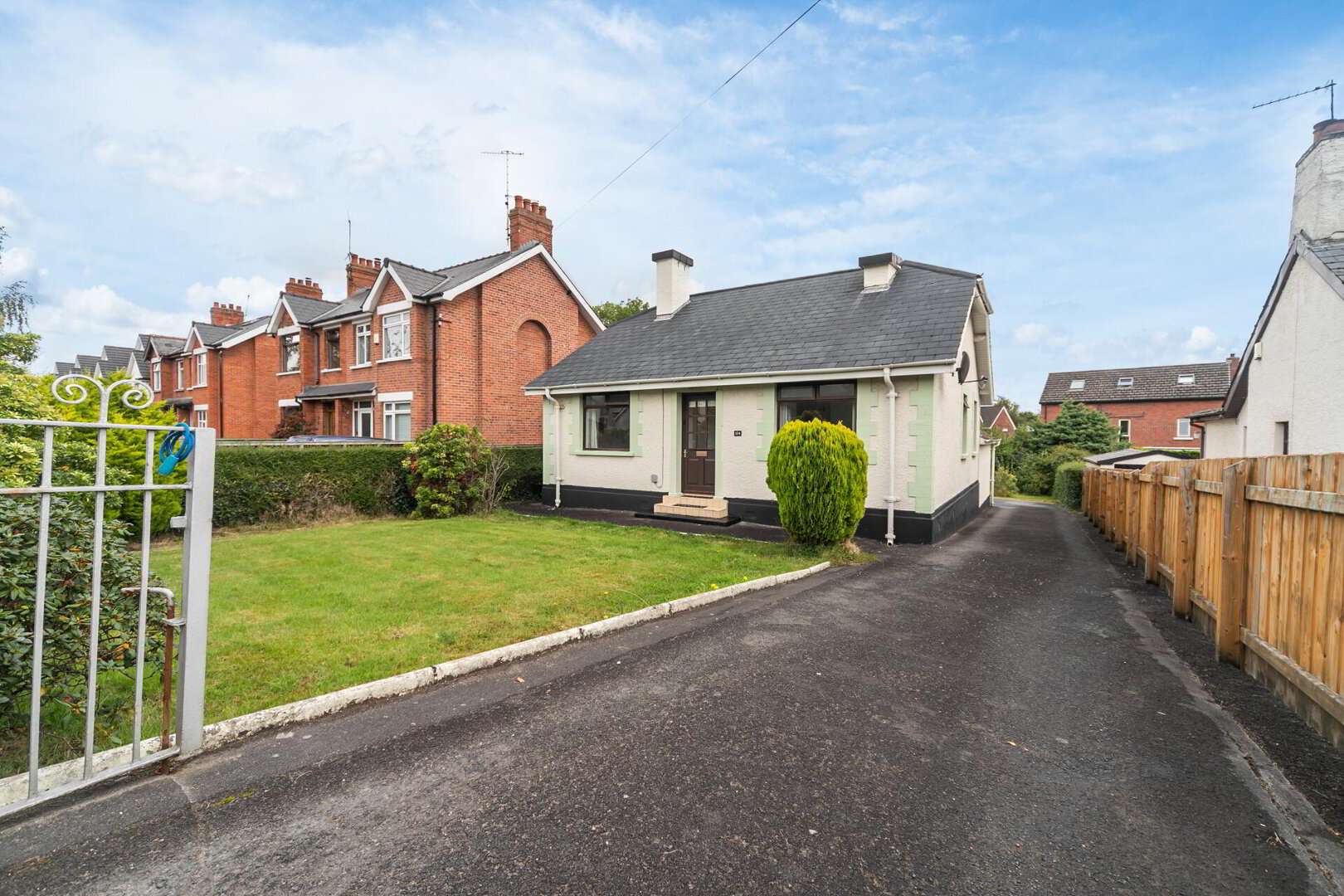 Photo 1 of 154 Finaghy Road South, Belfast