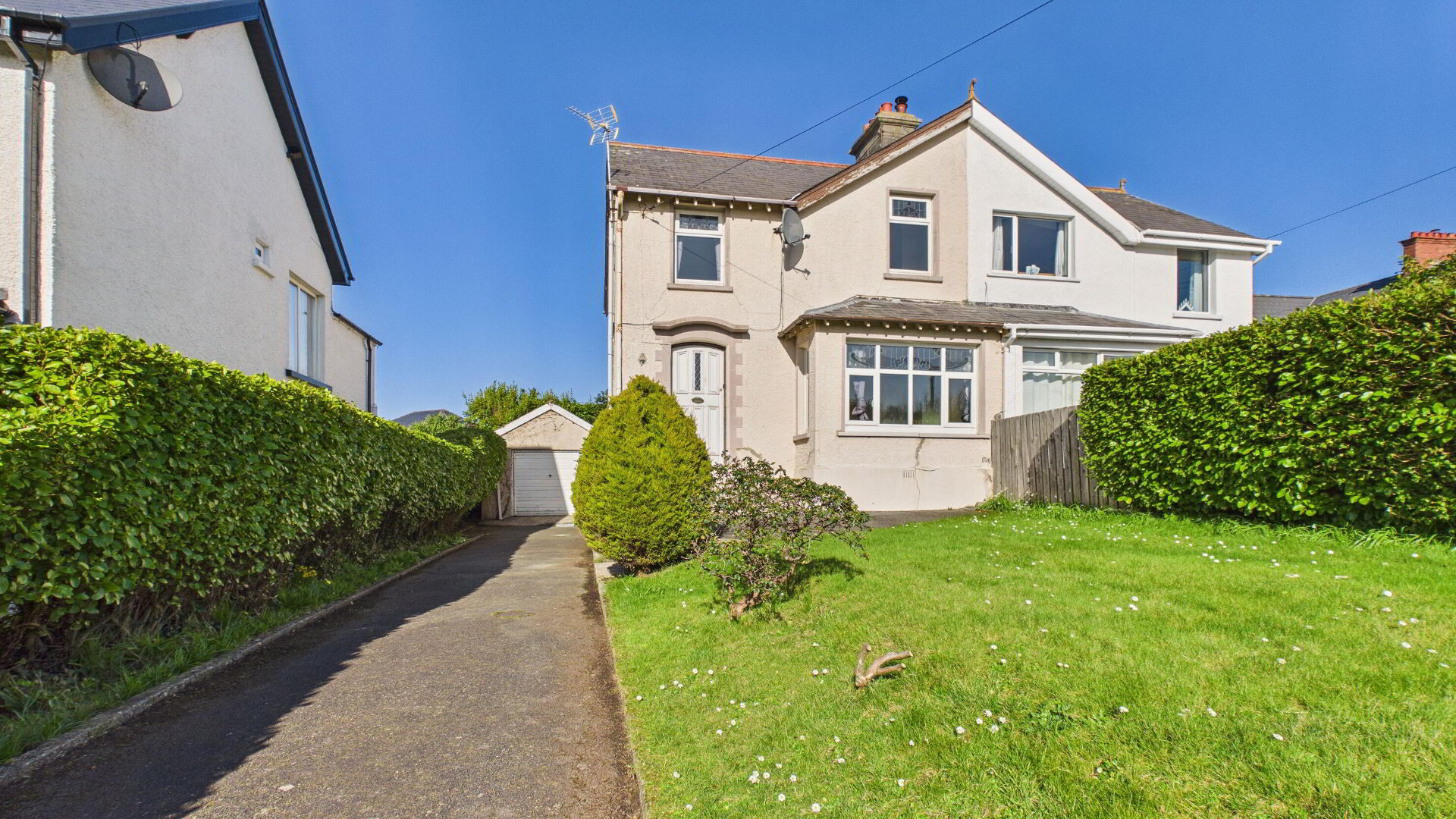 Photo 1 of 5 Shandon Park West, Bangor