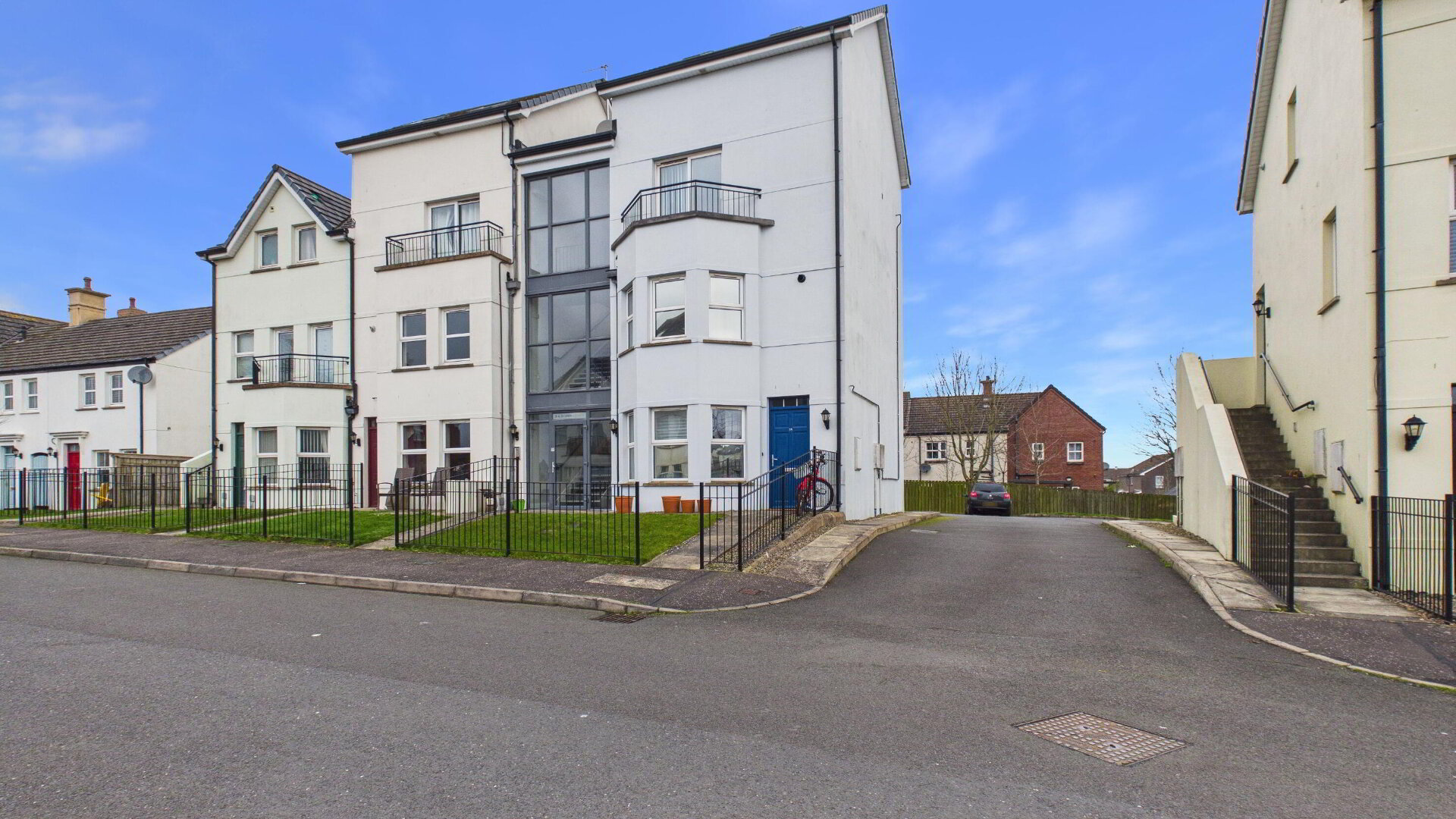 Photo 1 of 33 Linen Crescent, Bangor