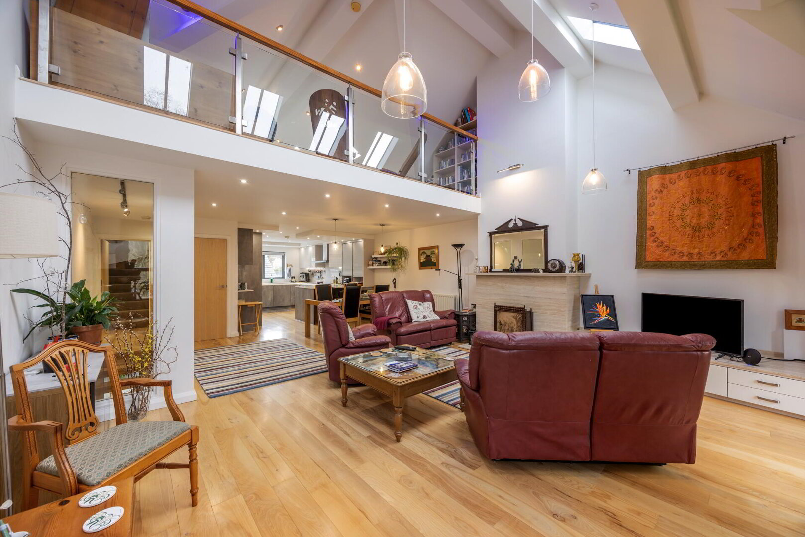 Photo 1 of 24b Lisburn Street, Hillsborough