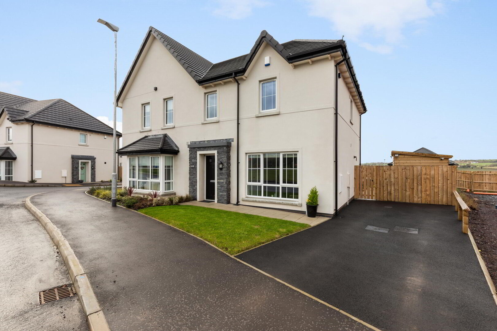Photo 1 of 45 Millmount Quarry Heights, Dundonald, Belfast